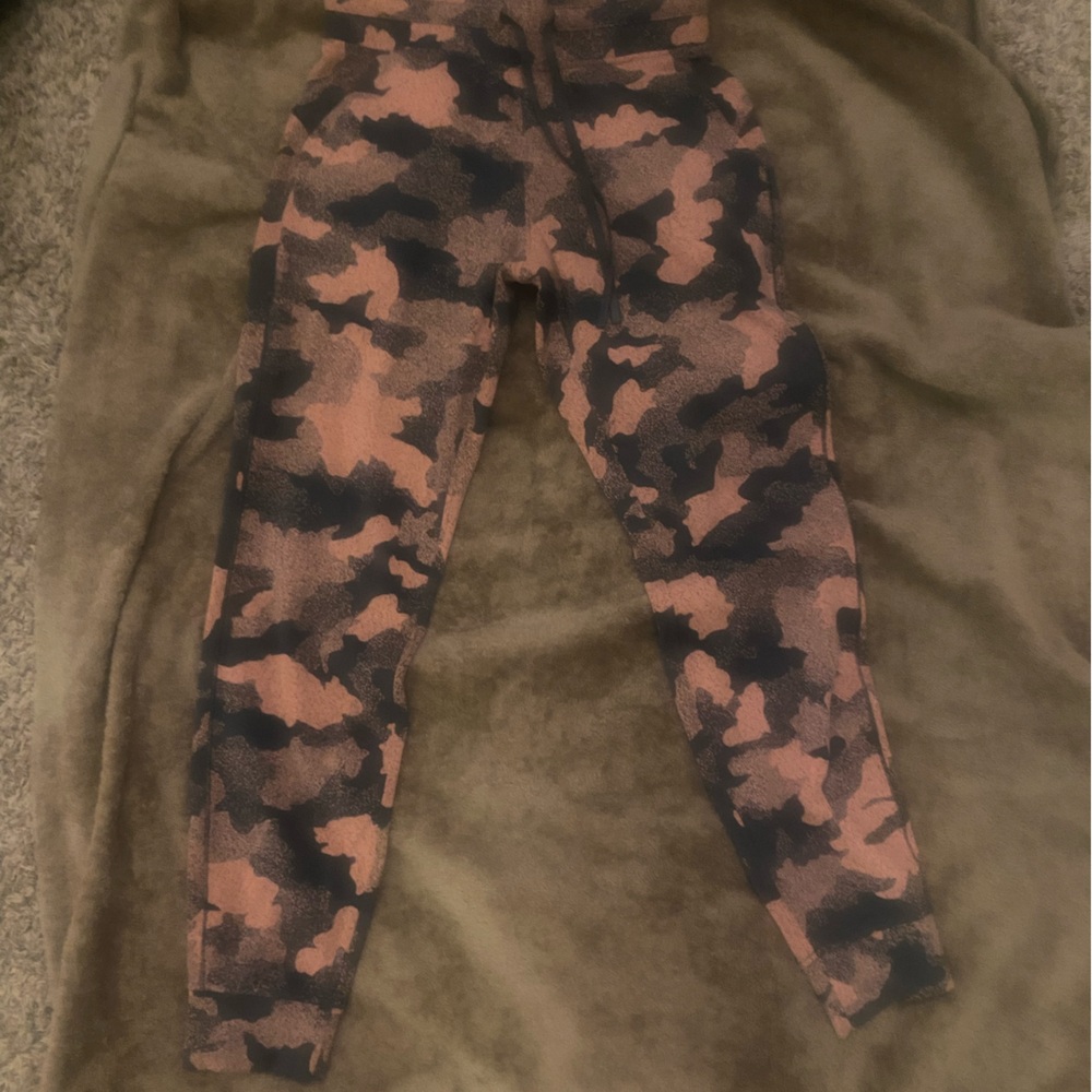 lululemon athletica Camouflage Joggers -Orange and Black